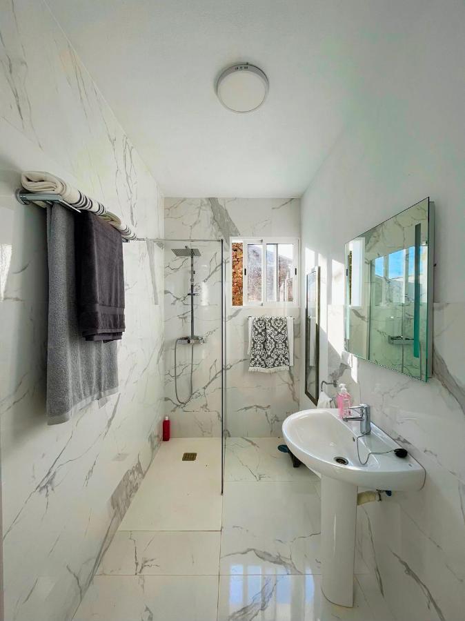 El Coso Lodge & Workation Zalamea la Real 外观 照片